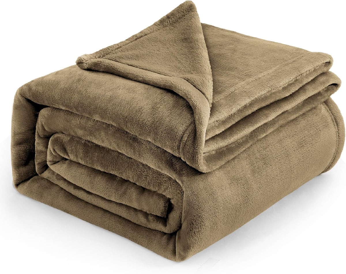 Bedsure GentleSoft Fleece King Size Blankets for Bed Grey - Soft Lightweight Plush Cozy Fuzzy Luxury Warm Spring Blanket Microfiber, Room Home Decor Gifts for Women and Men, 108x90 inches